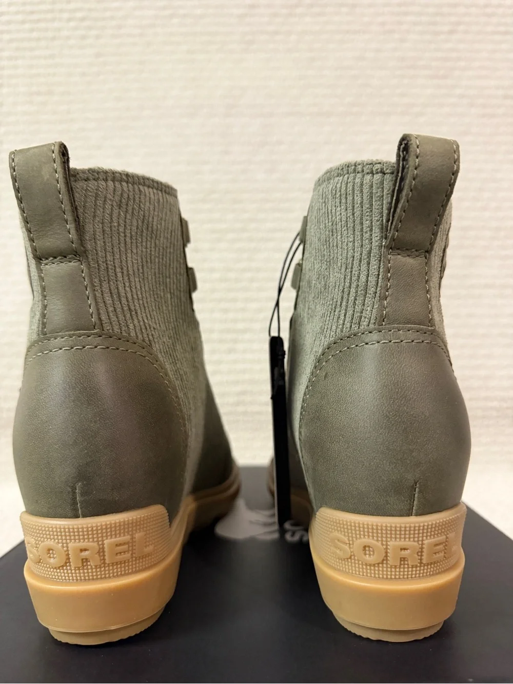 Sorel Women Size 5.5 Evie II NW Lace Stone Green Waterproof Wedge Booties Boots